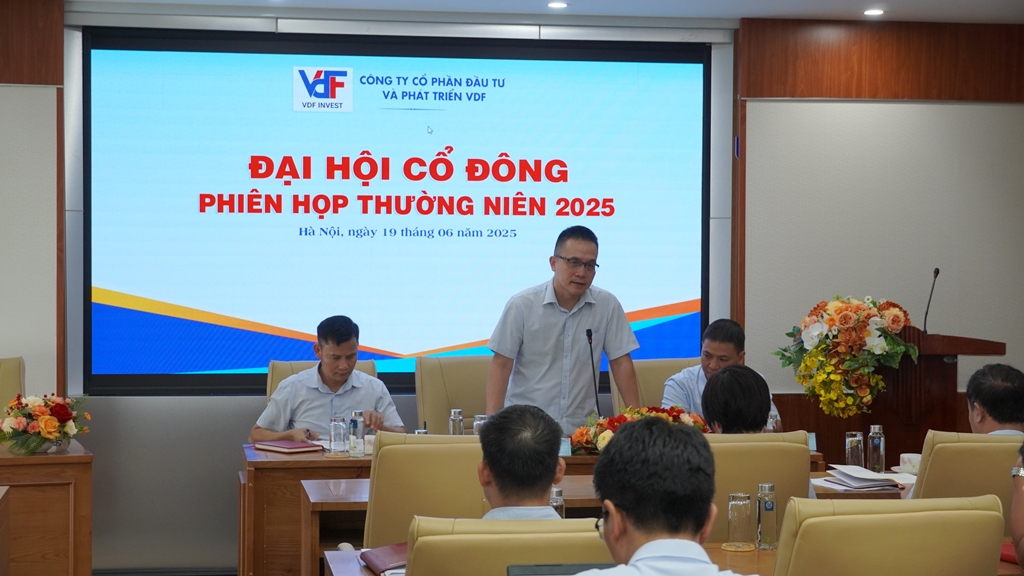 DHCD2.jpg (427 KB)